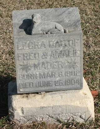 Gravestone for Leora Mader

Mumford Cemetery, Barber County, Kansas.

Photo courtesy of Kim Fowles.