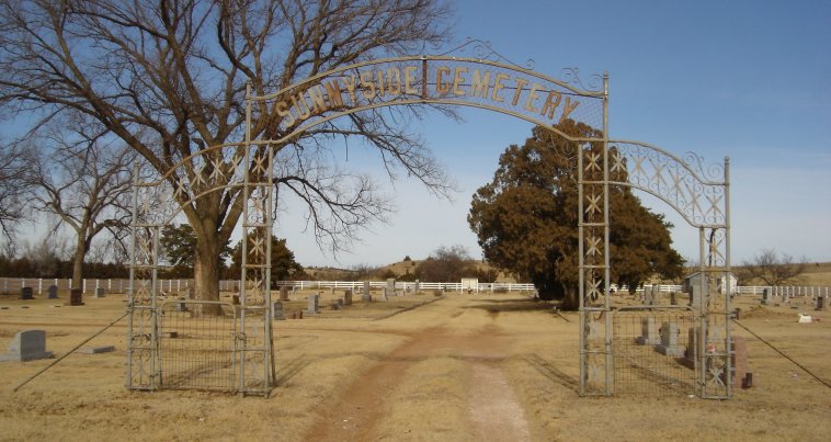 Entrance to Sunnyside Cemetery, 
Sun City, Barber County, Kansas.

Photo courtesy of Nathan Lee.