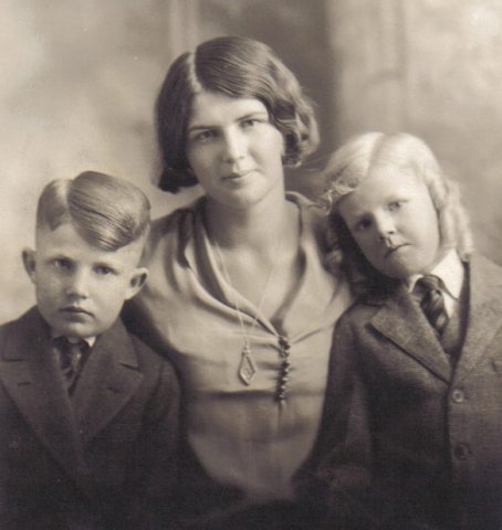 Left to right: Max, Marjorie and Mark McLain.