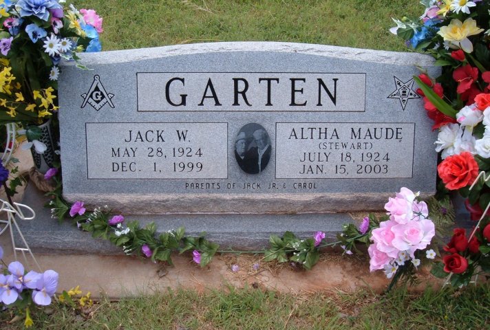Gravestone for Jack W. & Altha Maude (Stewart) Garten, Sunnyside Cemetery, Sun City, Barber County, Kansas. 

Photo courtesy of Bonnie (Garten) Shaffer.