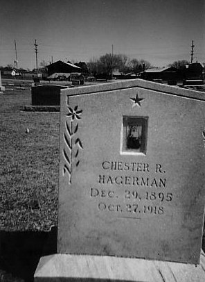 Gravestone of Chester Robert Hagerman, Highland Cemetery, Medicine Lodge, Barber County, Kansas.

Photo courtesy of his nephew, Jim Giles.