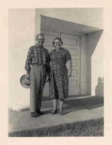 Pastor Harry Hayes & his wife, Flora Hayes.
 
Photo courtesy of their son, Norris Hayes.