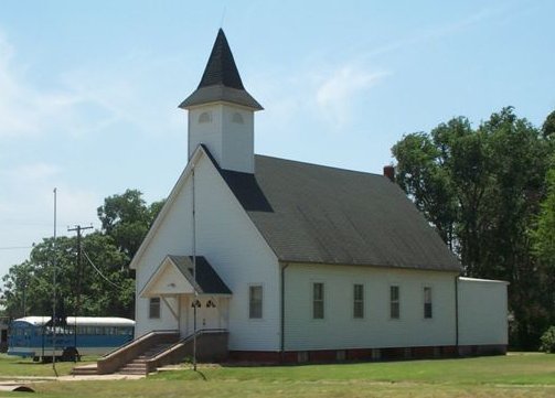 Sun City Baptist Church, 29 May 2004.

Photo by Kim Fowles.
