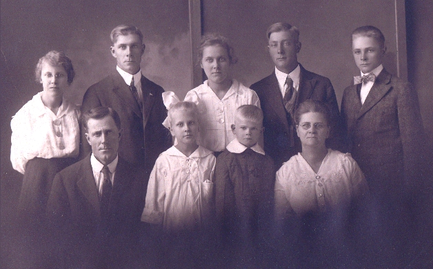 Family Portrait of Henry and Anna Albertina Broden Englund and Children
