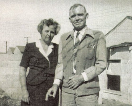 James Alonzo Raner and Beulah (Harlow) Raner.

Photo courtesy of Martha Crawford.