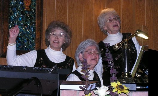 The Joyful Singers at the Wilmore Opry Gospel Show, 5 November 2005.

Photo by David Rose.