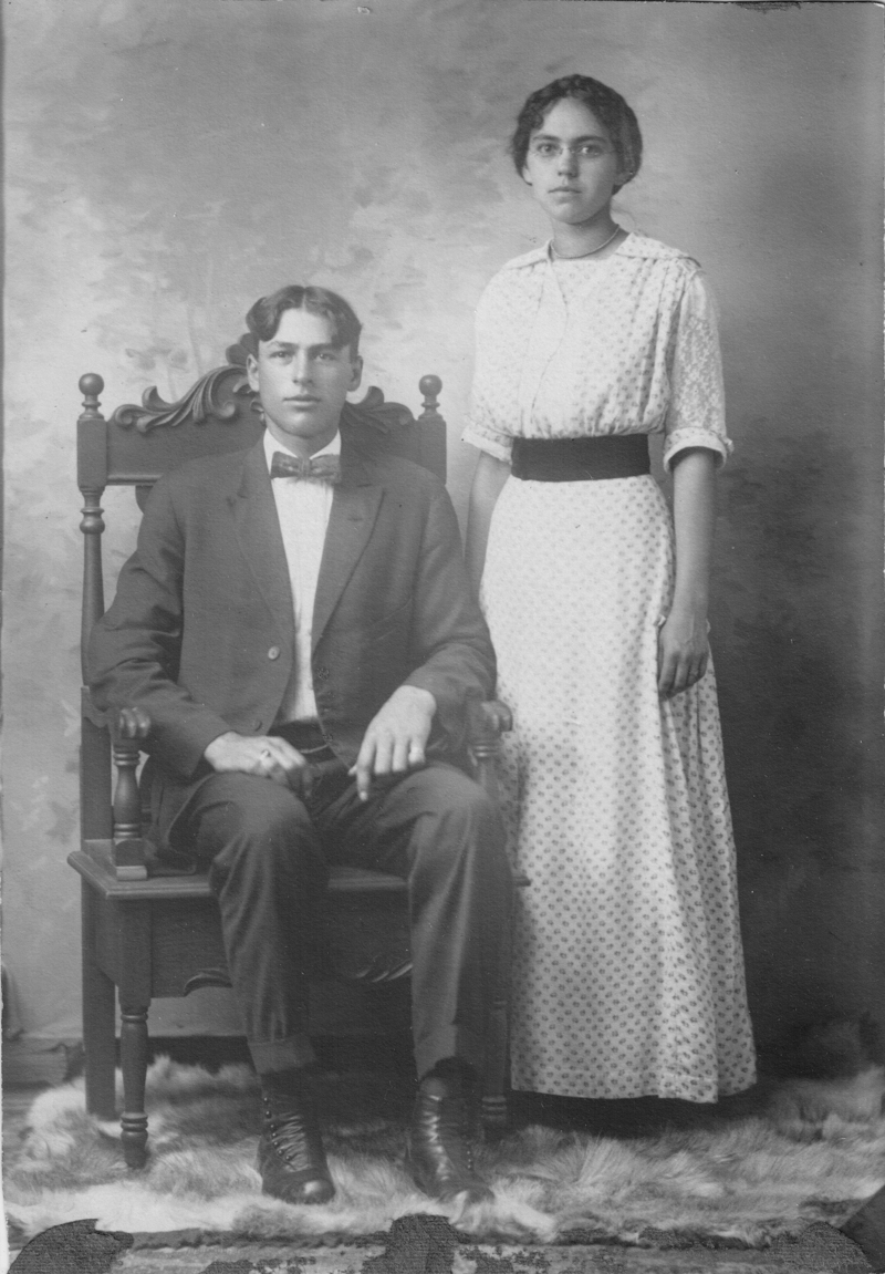 Photo of Leonard and Lorine Shaefer