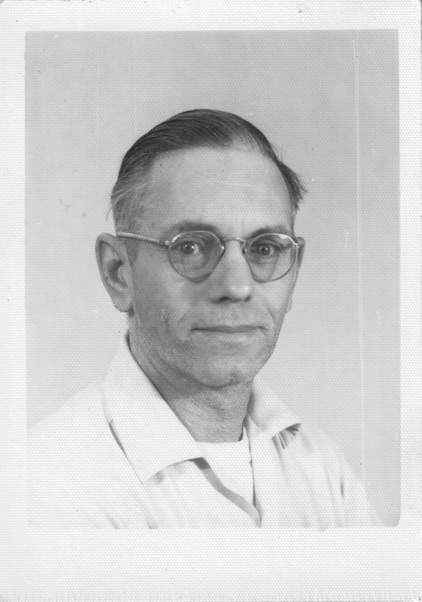 Photo of Floyd Coe