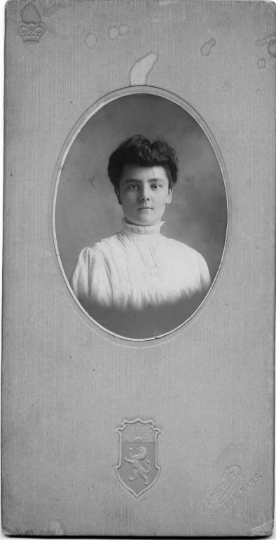 Photo of Anna Larson