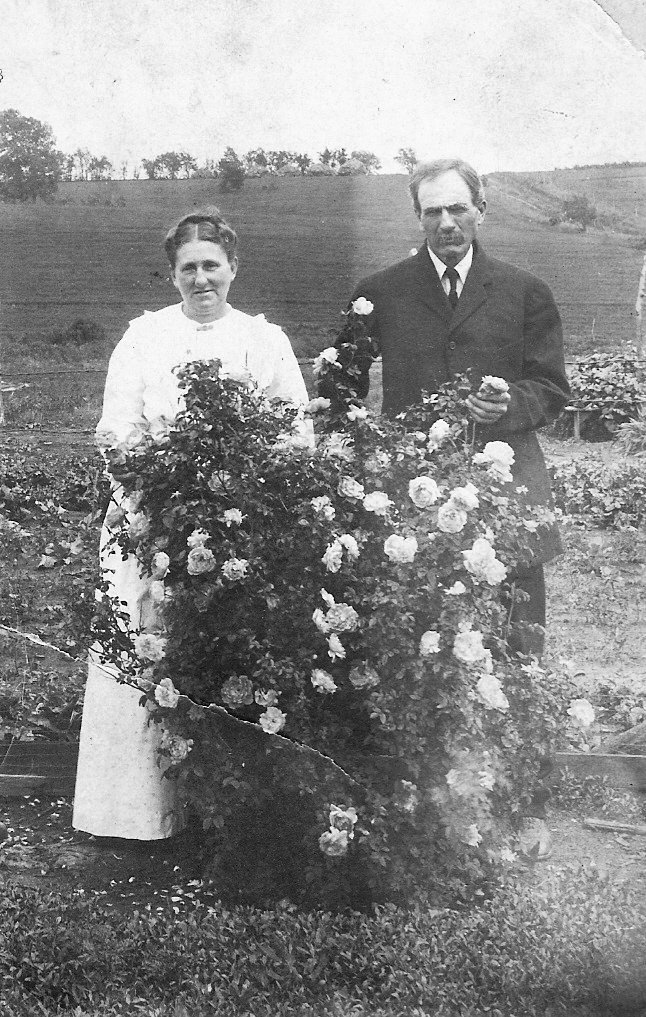 Photo of Hriam M. Graden and Ella