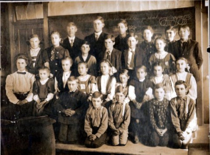 Photo of Hecht school