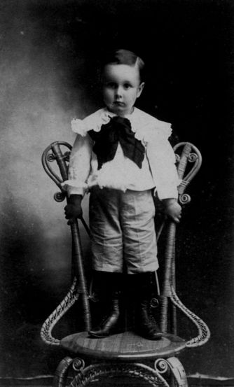 Photo of Merlin M. Barr