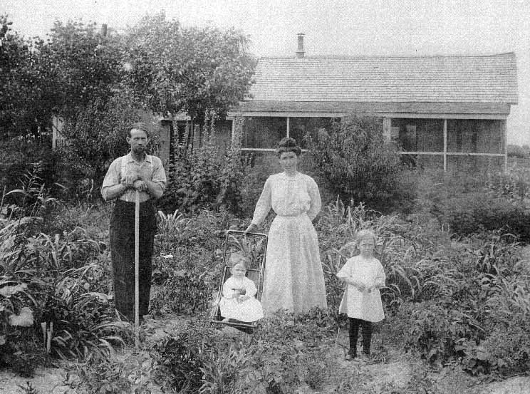 Photo of Mott Rollin Bailey Family