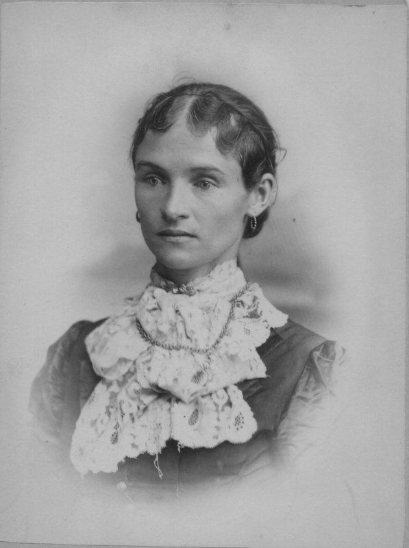 Photo of Genevieve Boganschetz Draney