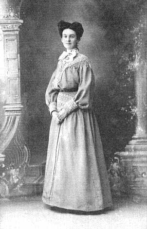 Photo of Nell Emma bailey