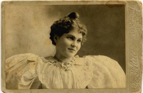 Photo of an unknown woman