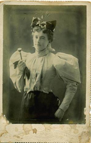 Photo of unknown woman