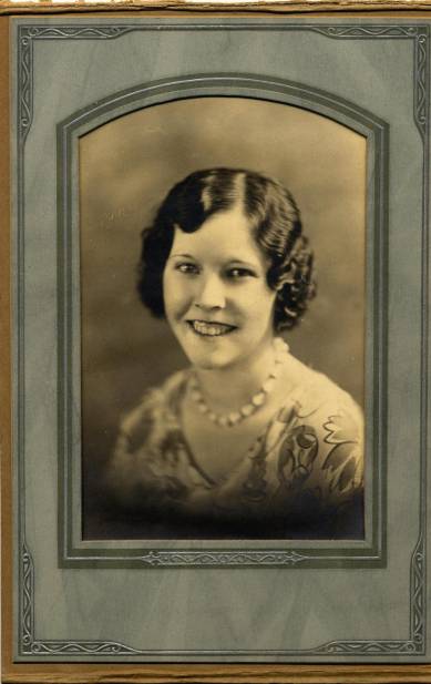 Photo of an unknown woman