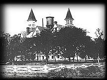 sm-tregocounty-courthouse.jpg - 11793 Bytes