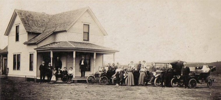 George W. Lott home on Main Street in Sun City in 1916, Barber County, Kansas. 