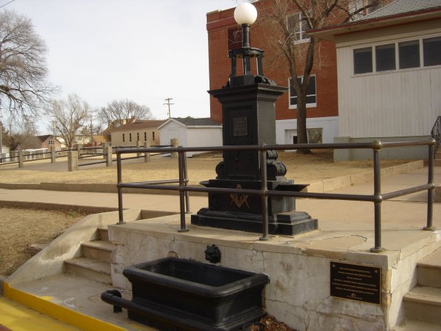 Wisner Fountain, Medicine Lodge, Barber County, Kansas, 15 December 2006.

Photo courtesy of Nathan Lee.